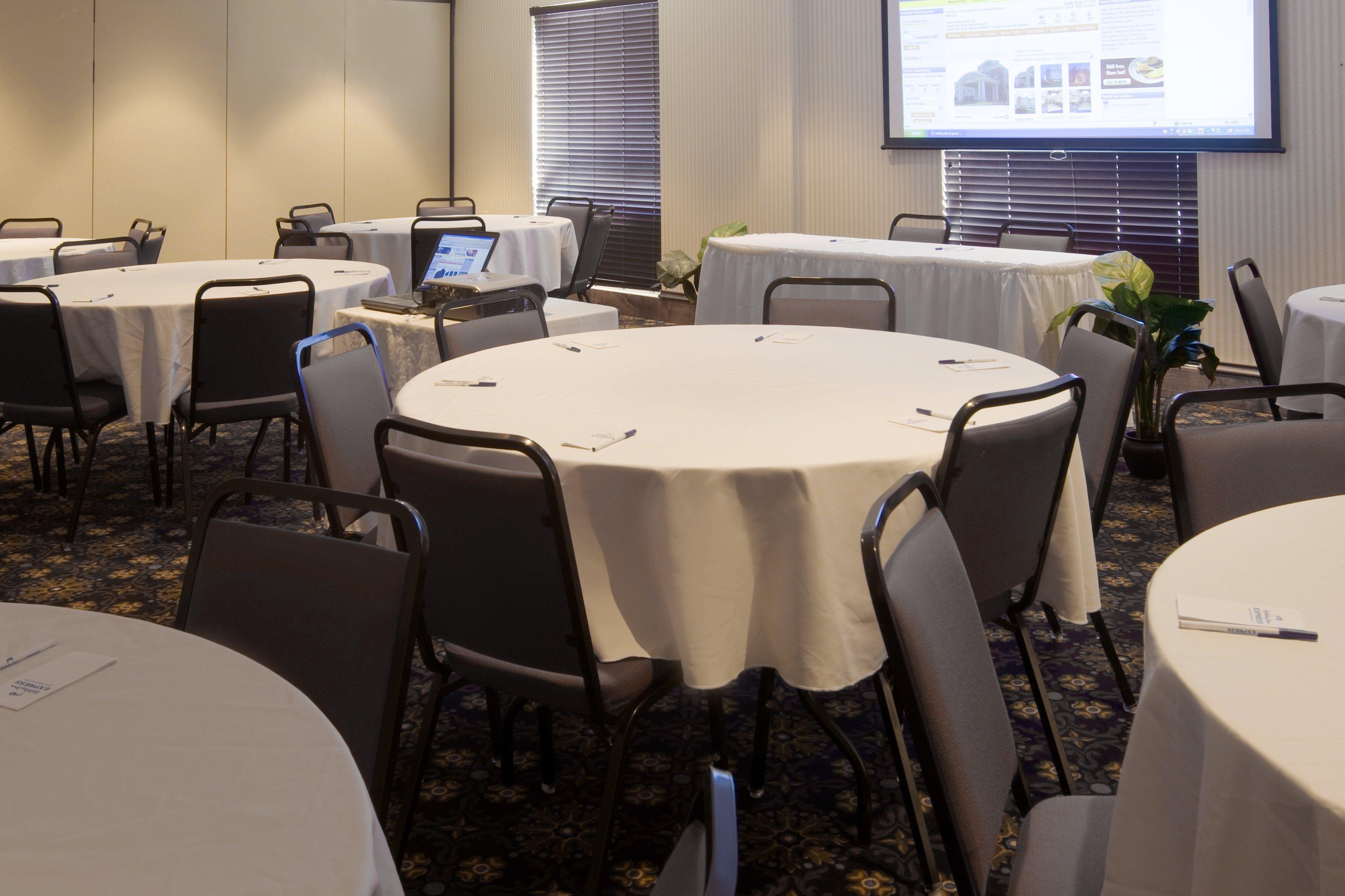 Holiday Inn Express Hotel & Suites Lucedale By Ihg מראה חיצוני תמונה