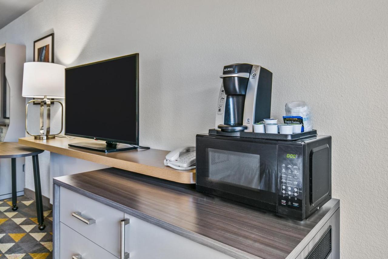 Holiday Inn Express Hotel & Suites Lucedale By Ihg מראה חיצוני תמונה