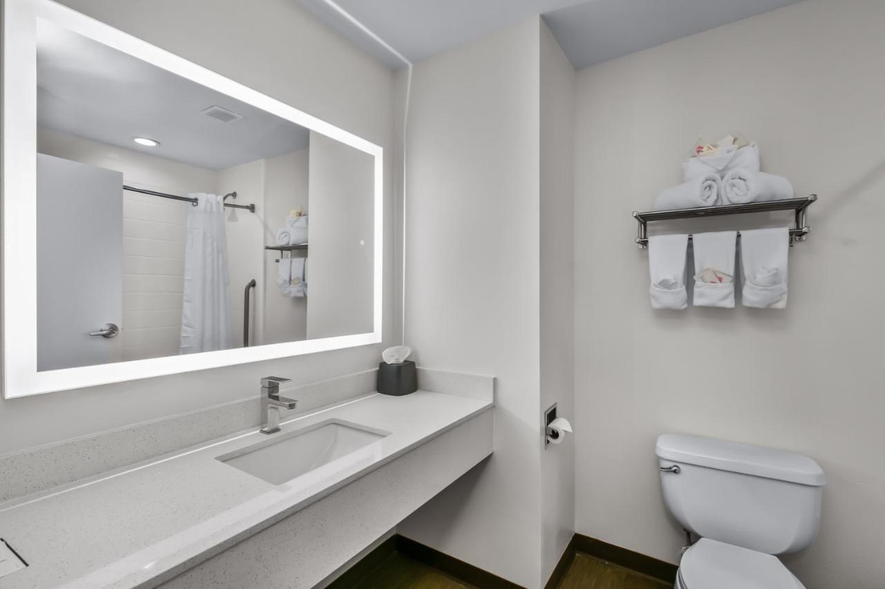 Holiday Inn Express Hotel & Suites Lucedale By Ihg מראה חיצוני תמונה
